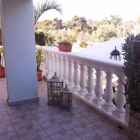 Hébergement de vacances Laura *